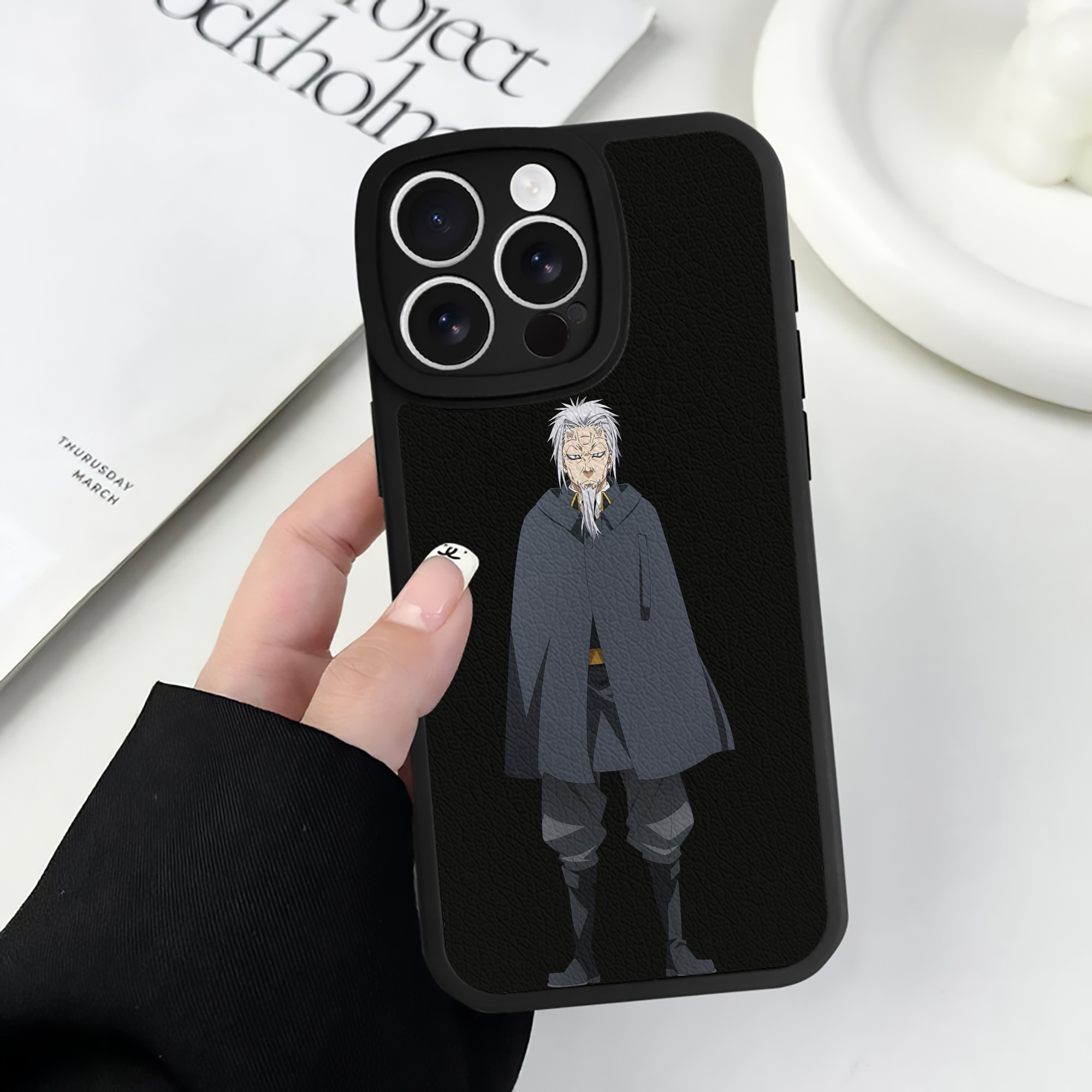 （画像用） 転スラ Regarding Reincarnated to Slime 【iPhone 16シリーズ対応】シリコンスマホケース（レザー調） 材質：シリコン